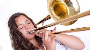 Read more about the article Learn How To Play The Trombone | Best Lessons & Courses [2022]